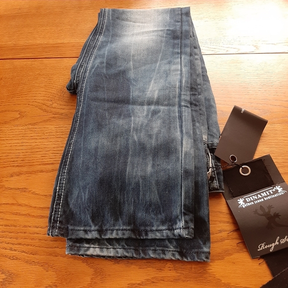 Ladies clothing - Picture 12 of 12